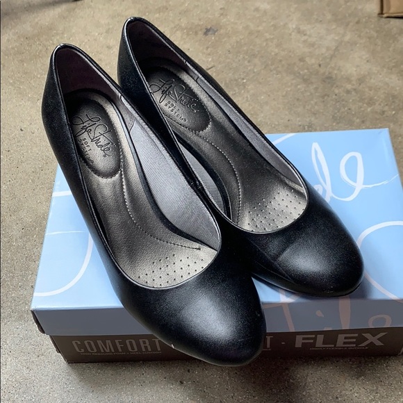 Life Stride Shoes - Used life stride Parigi,black kiddy